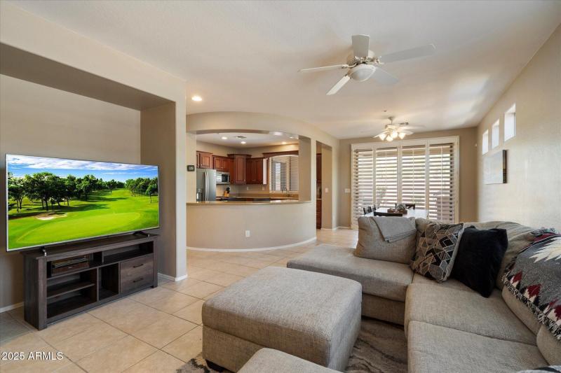 Family Room Dining Room & Kitchen Bar