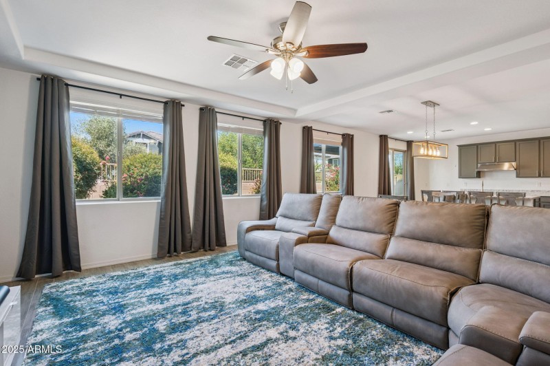 7-web-or-mls-4490-s-montana-dr