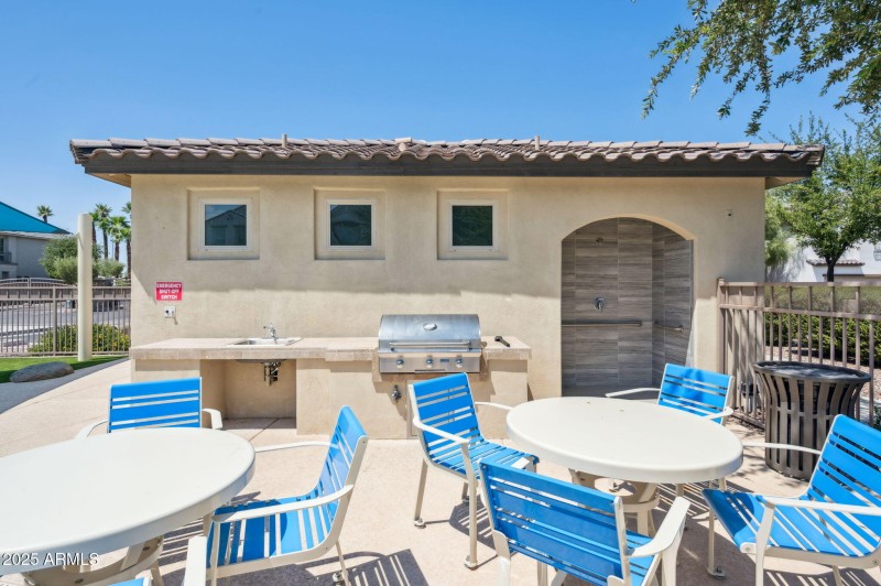 37-web-or-mls-4490-s-montana-dr