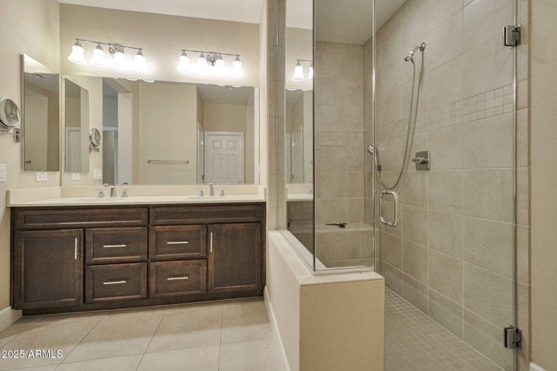 5-web-or-mls-QP - 8388