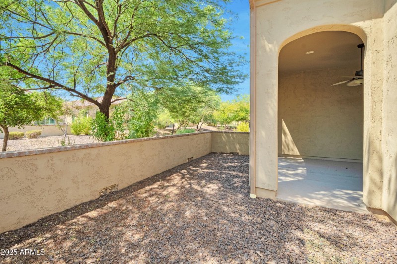 23-web-or-mls-QP - 8426