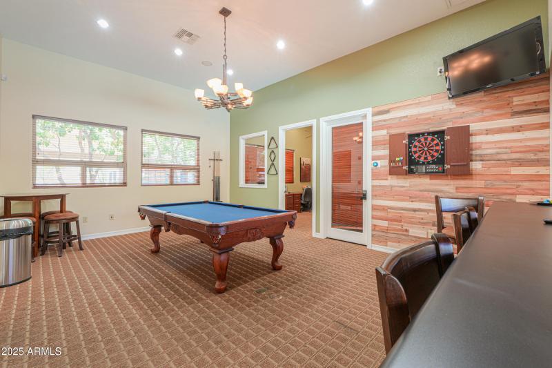 9820 N CENTRAL Avenue, 212