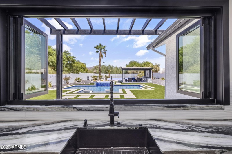 7-web-or-mls-IMG_3985