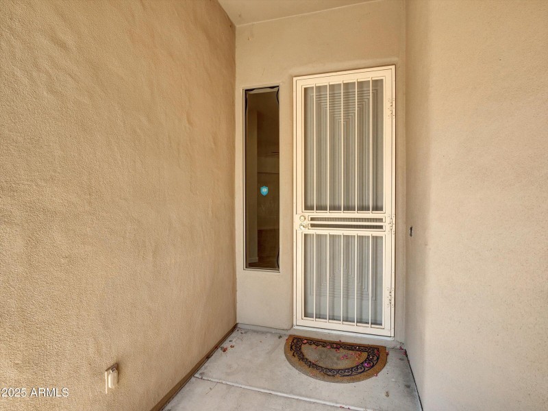 04-3906 E Carson Road-4