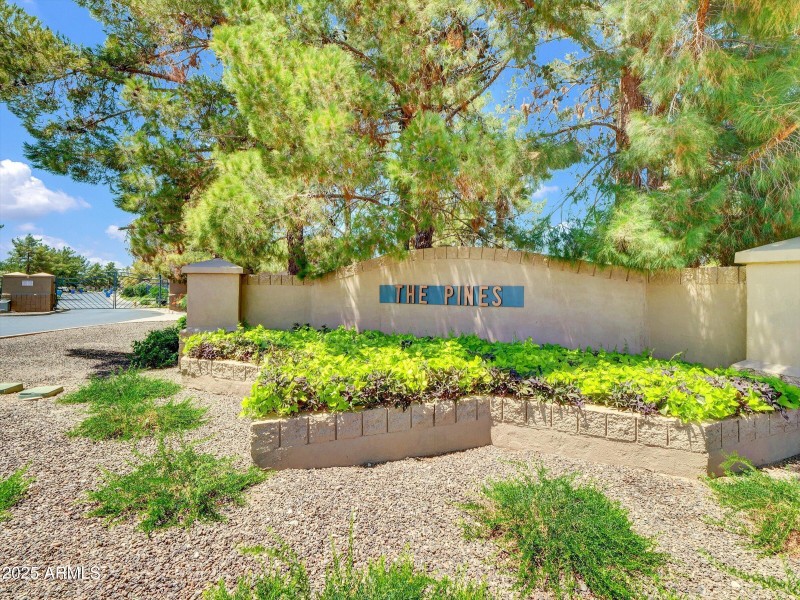 54-3906 E Carson Road-54