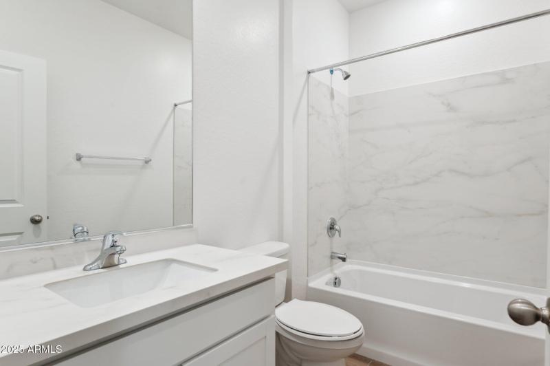 22-web-or-mls-25372-w-sunland-ave-lot-20