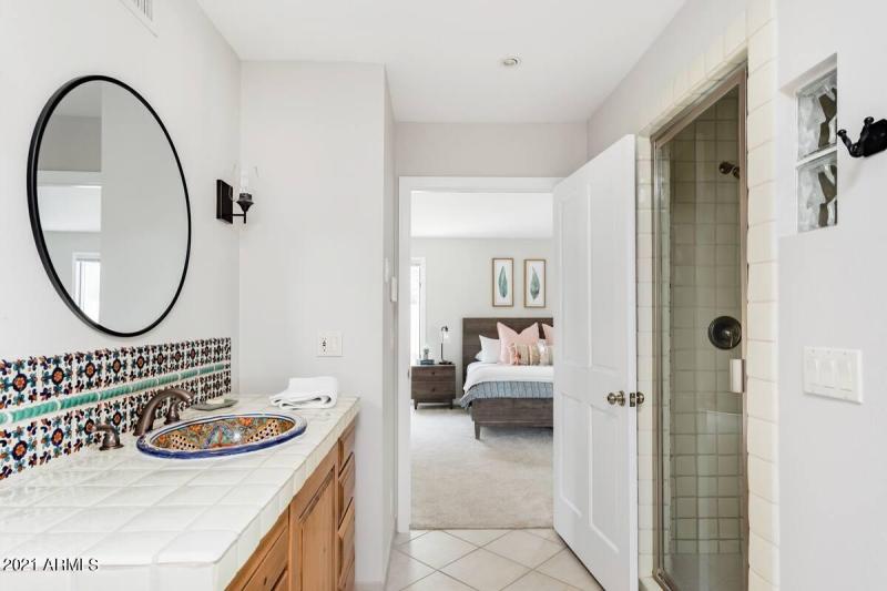 95462e49-c4aa-4d5c-878d-51d051392c56