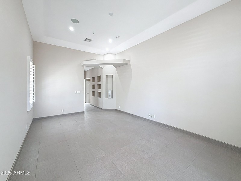 M Bedroom