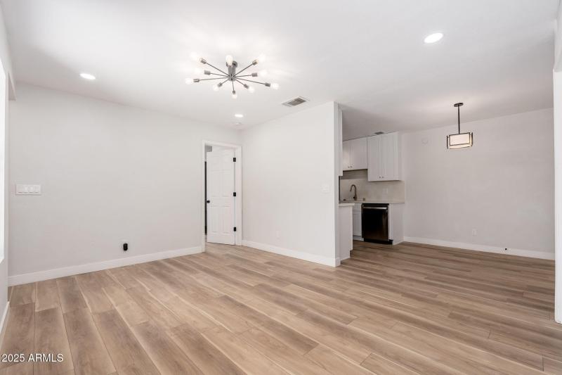 3511 E Baseline Rd UNIT 1200 - 05