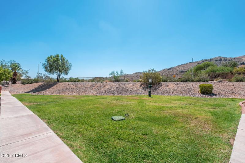 Shadow Mountain Villas - 05