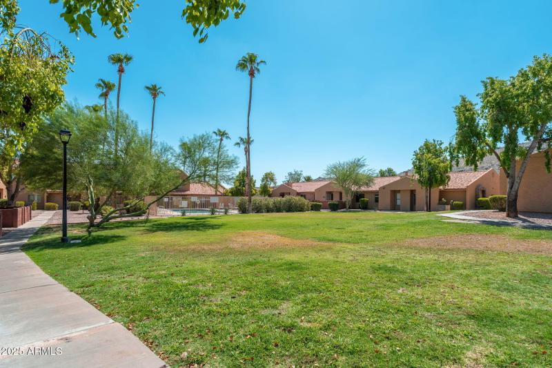 Shadow Mountain Villas - 06