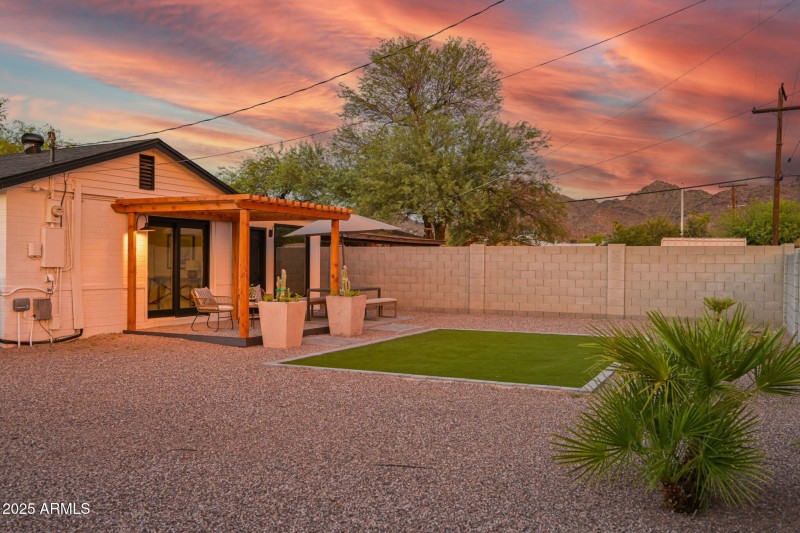 57-web-or-mls-DSC_6052 copy