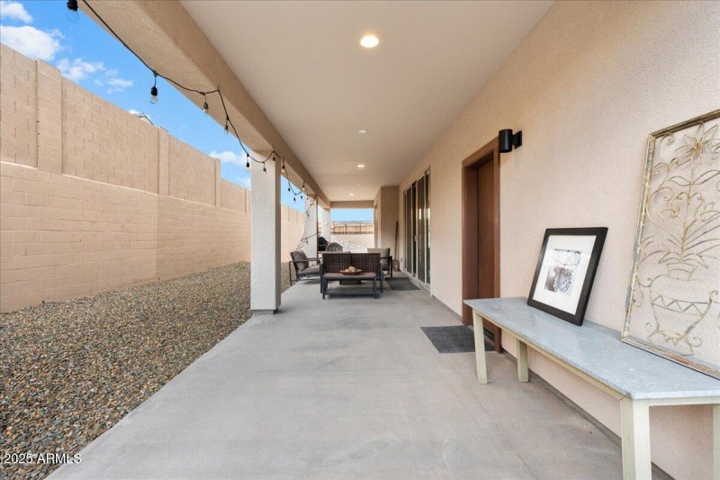 21-Backyard Covered Patio