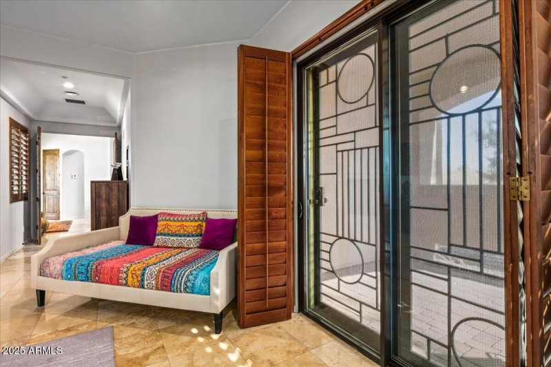 Primary Suite Sitting Area & Patios