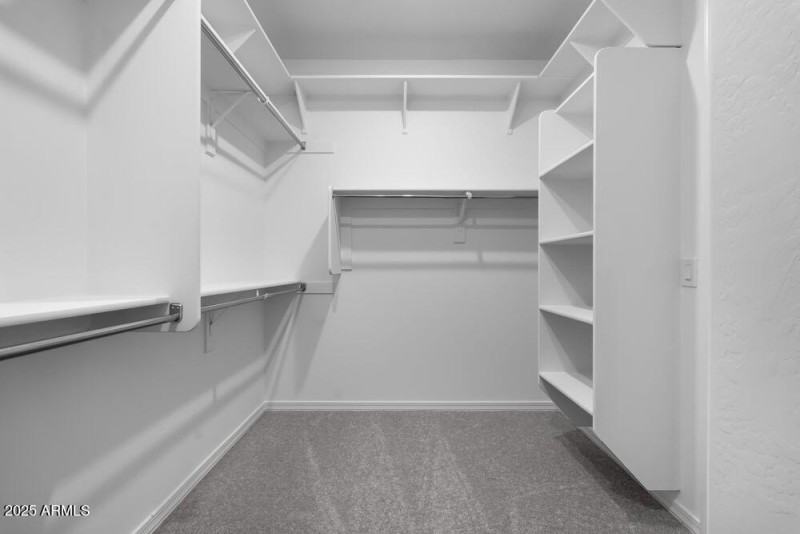 hj-az-phoenix-asante-passage-yellowstone