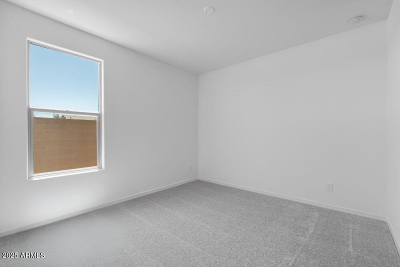 hj-az-phoenix-asante-passage-yellowstone