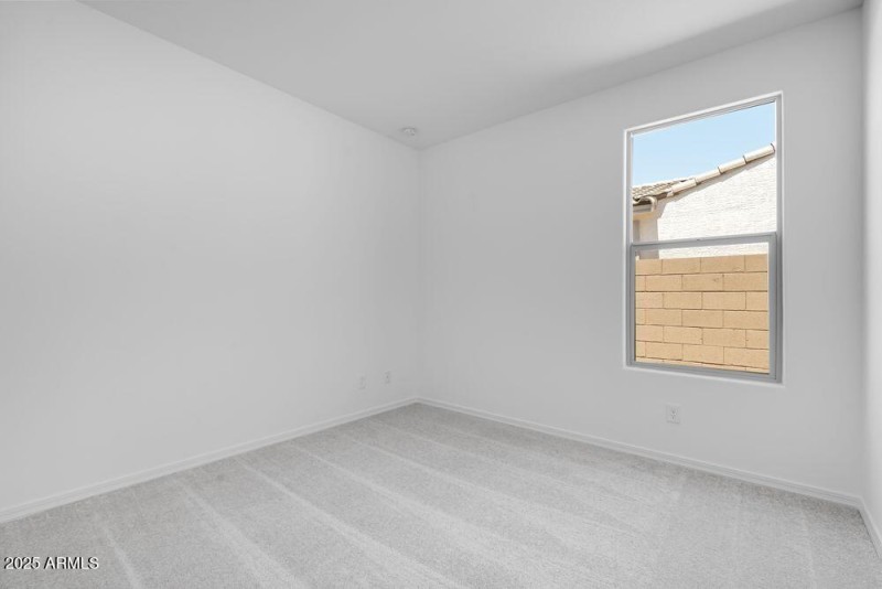 hj-az-phoenix-asante-passage-yellowstone