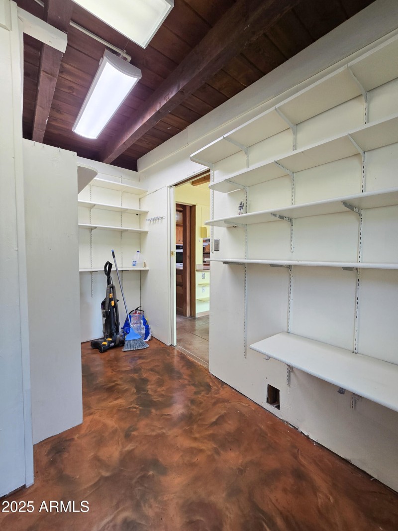 Pantry/Laundry Room