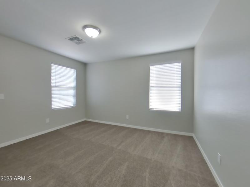 12_pc_rBkGkDnIS1_DGtjtPLMfp_layout_1