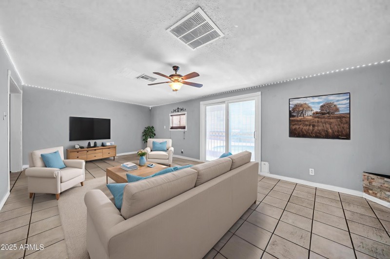 3221 W Sells Dr VS 2