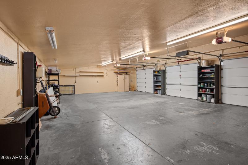 Oversized 3 Car Garage