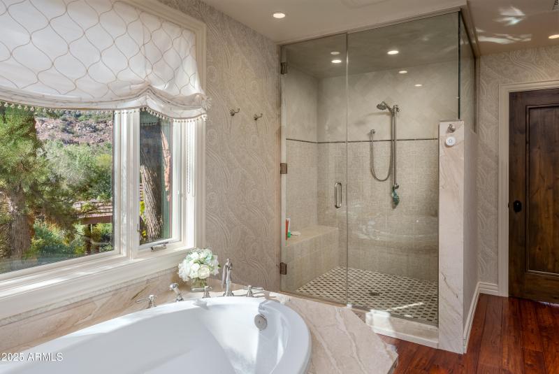 Separate Tub and Shower