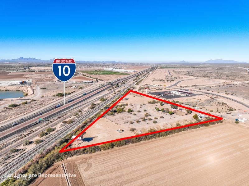 Triangle property tangerine-8