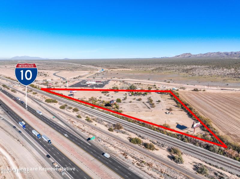 Triangle property tangerine-5