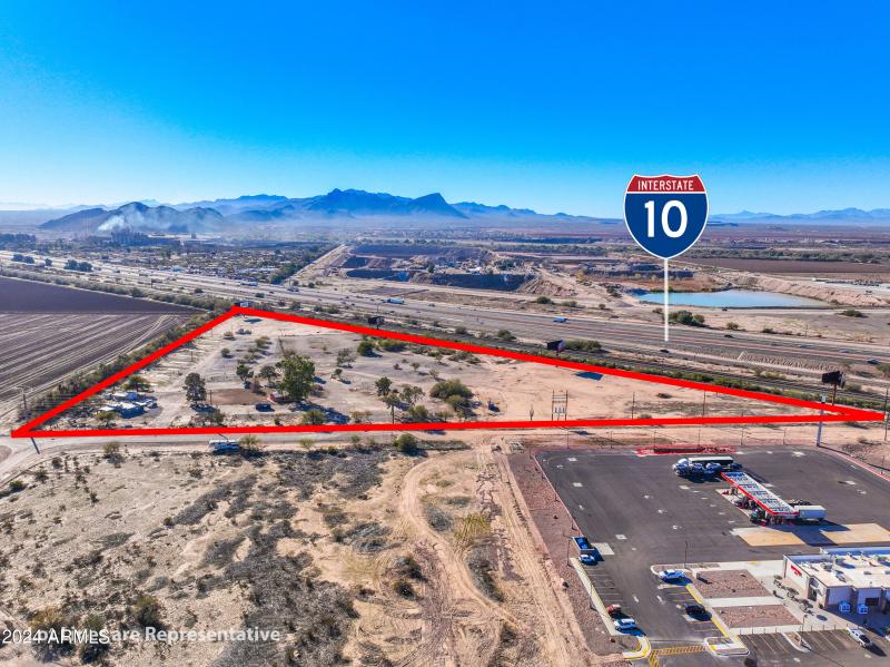 Triangle property tangerine-2