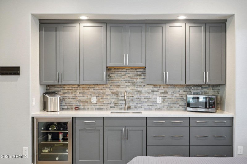 22-web-or-mls-N 169th Ave-L1708-022