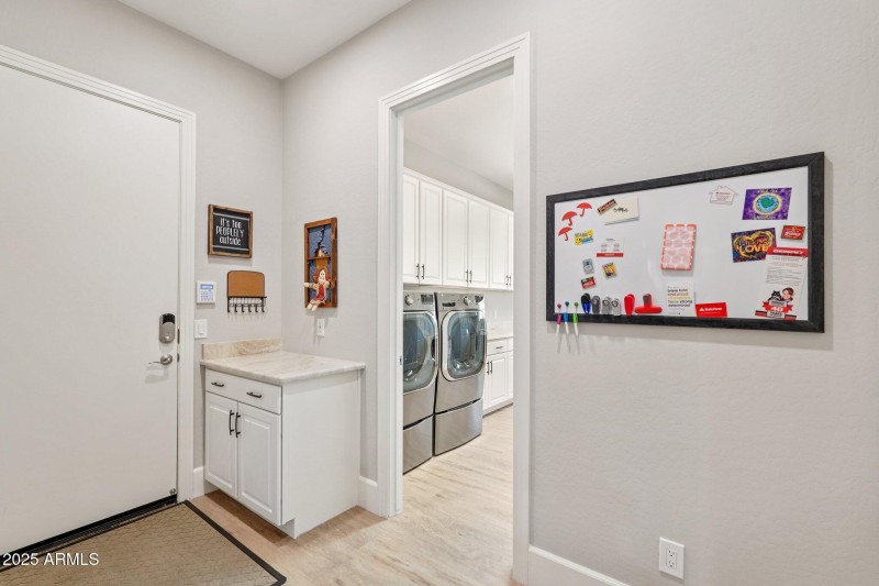 55-web-or-mls-N 169th Ave-L1708-056