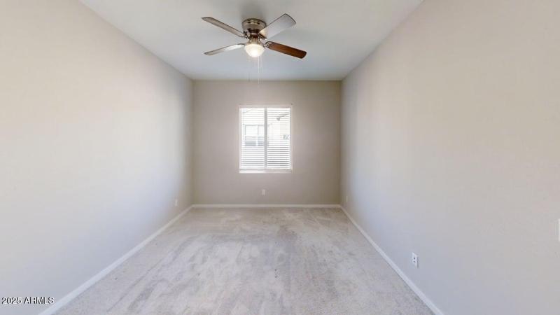 746-east-doral-avenue-bedroom1