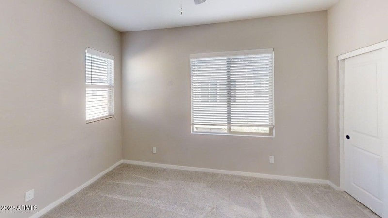 746-east-doral-avenue-bedroom2