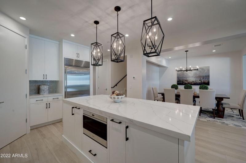 6500 E Camelback Rd, 1006-12