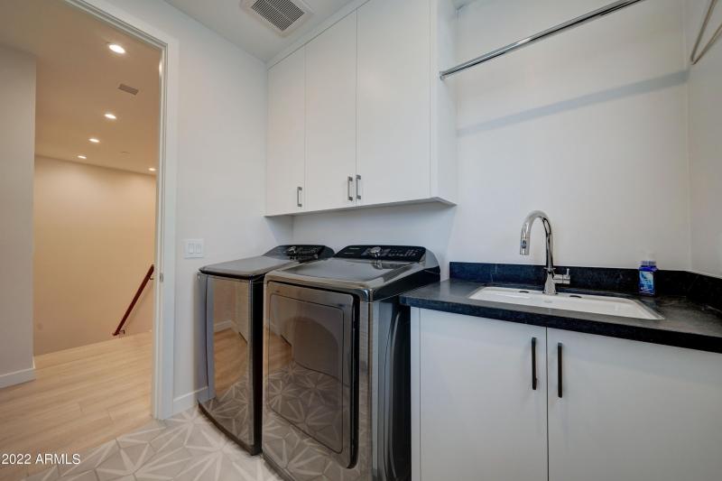 6500 E Camelback Rd, 1006-29