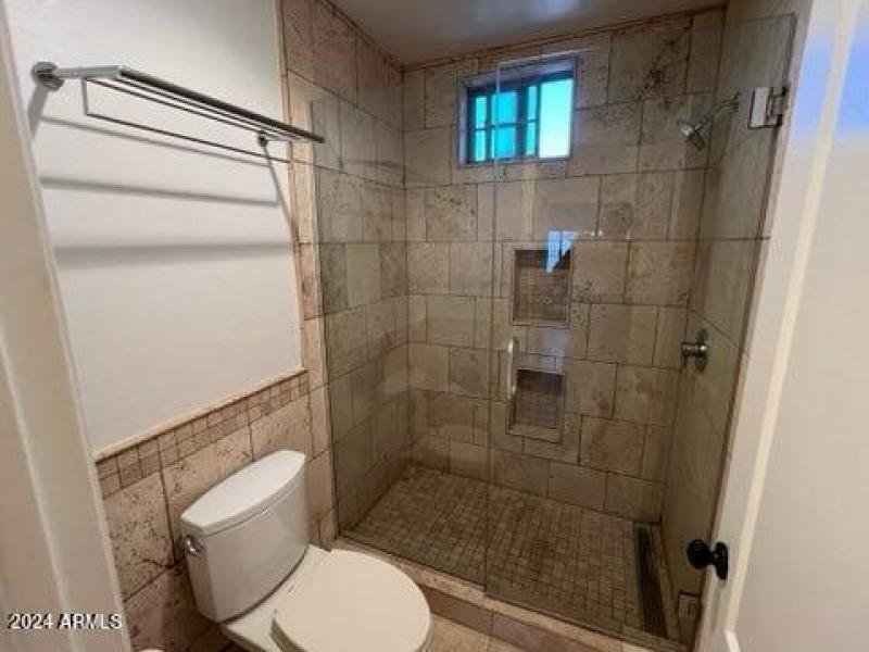 433008485_960221158961409_38393576258801