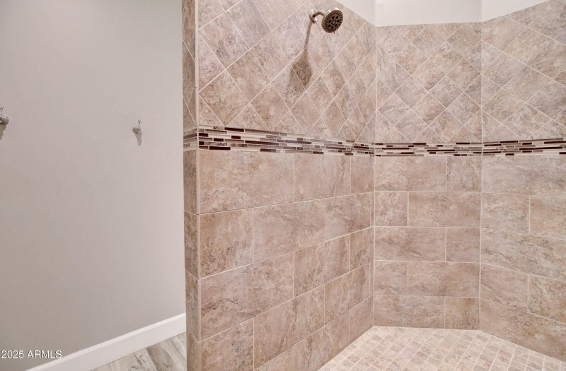 21915 S Reina Dr-102