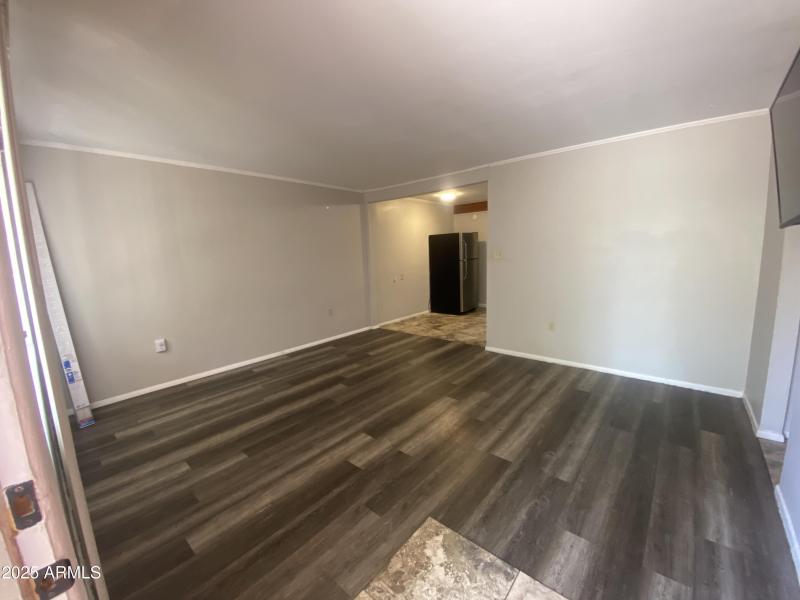 20250814_203118804_iOS