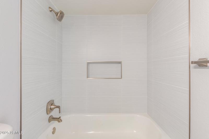 7 - 11 - 80th Guest Bath