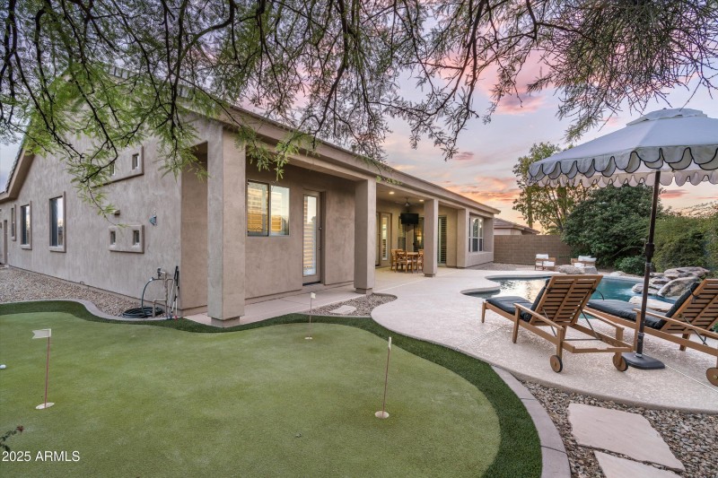 Private Putting Green