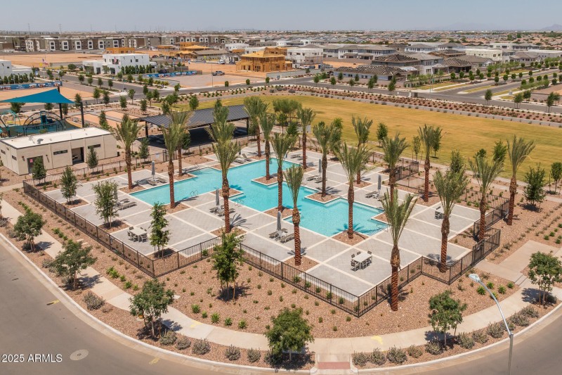 Avalon Crossing Community photos-1