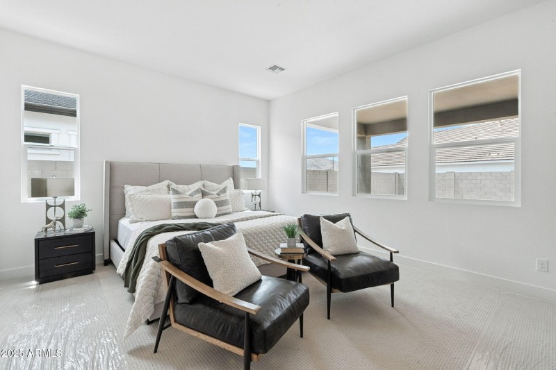 38-web-or-mls-Tin-38