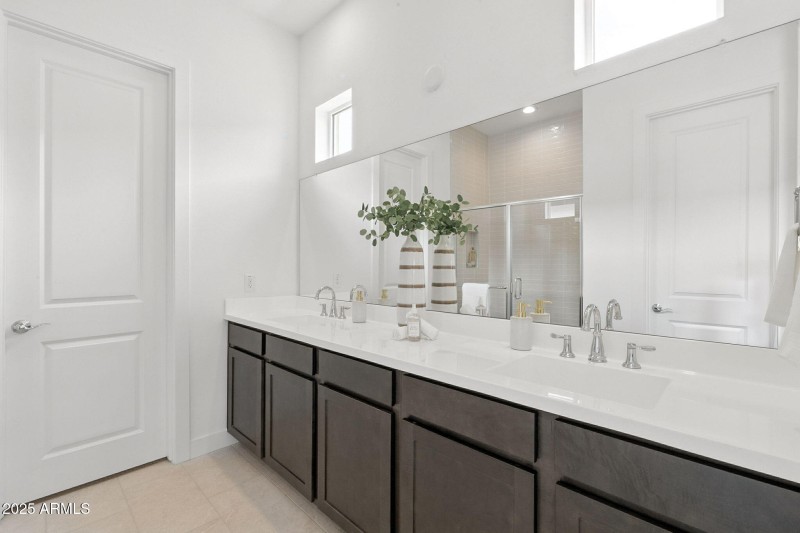 43-web-or-mls-Tin-43