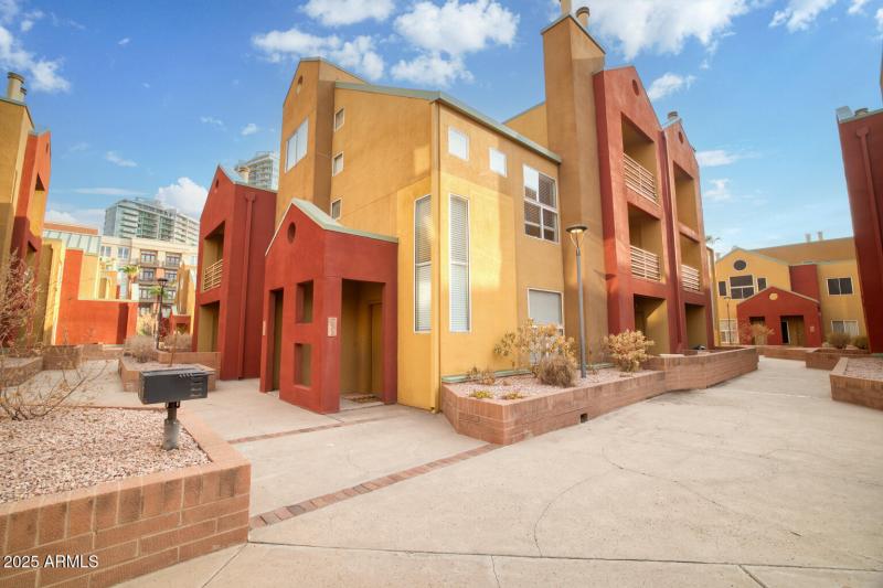 154 W 5th St #133 - 287_6