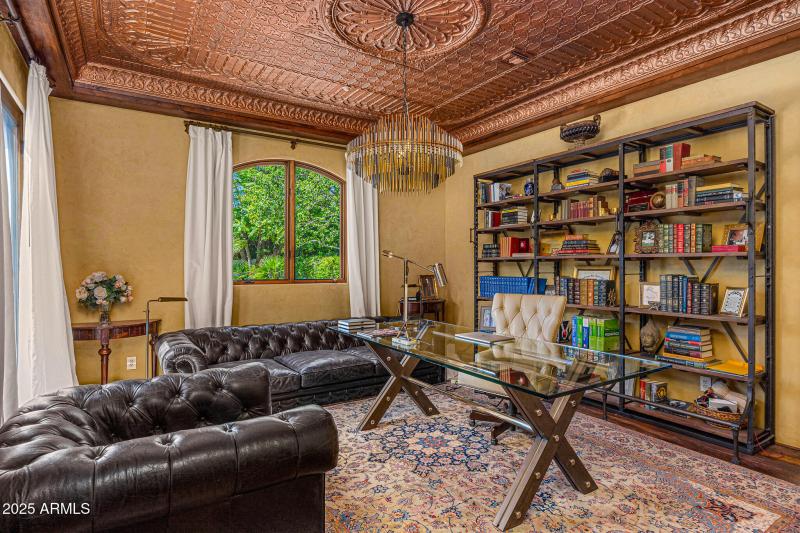 48home library or office