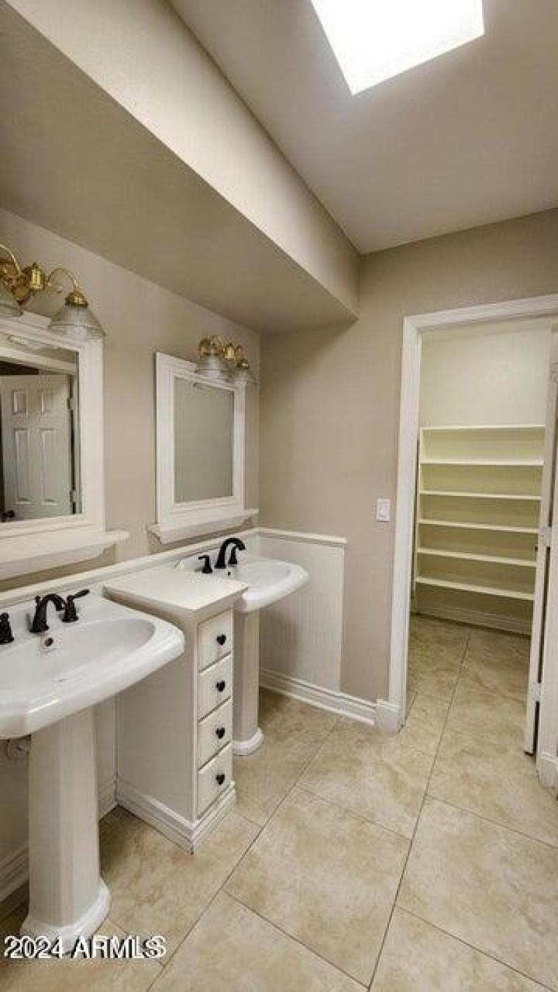 20240704014115594305000000-o