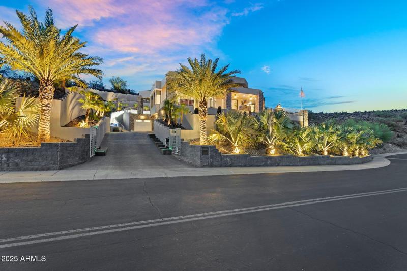 160-web-or-mls-17th Twilight-12