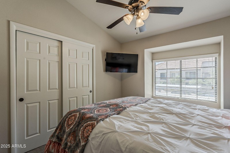 30-web-or-mls-Mountain View-30