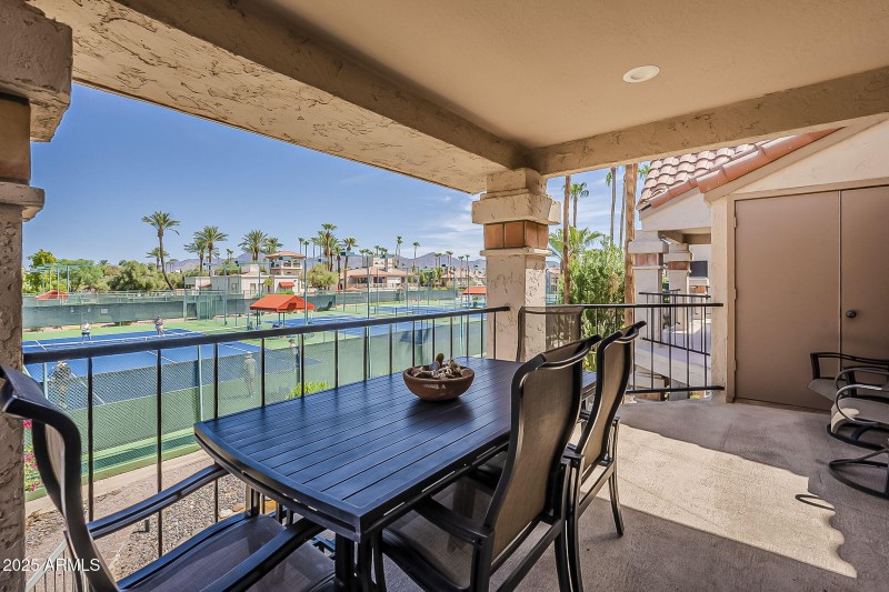 32-web-or-mls-Mountain View-32