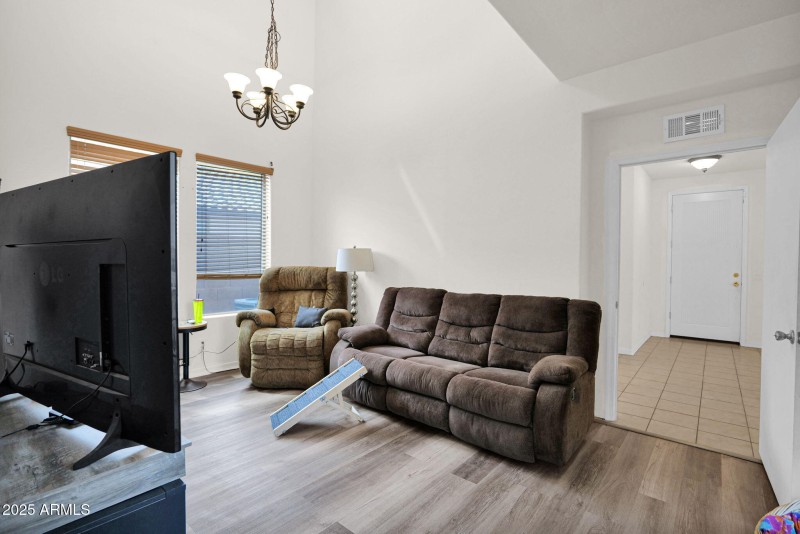 8-web-or-mls-P1280178